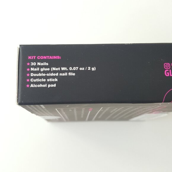 GLAMNETIC ! Light Beam Nails - Picture 4 of 4